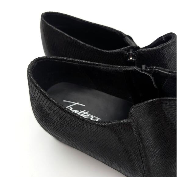 Trotters Keegan Heel Pump Women's T2059-008 Side Zip Black Size US9W EU40 - Picture 9 of 11